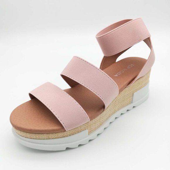 sandals blush pink